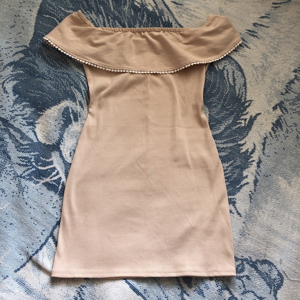 Wayf nude off shoulder mini dress.